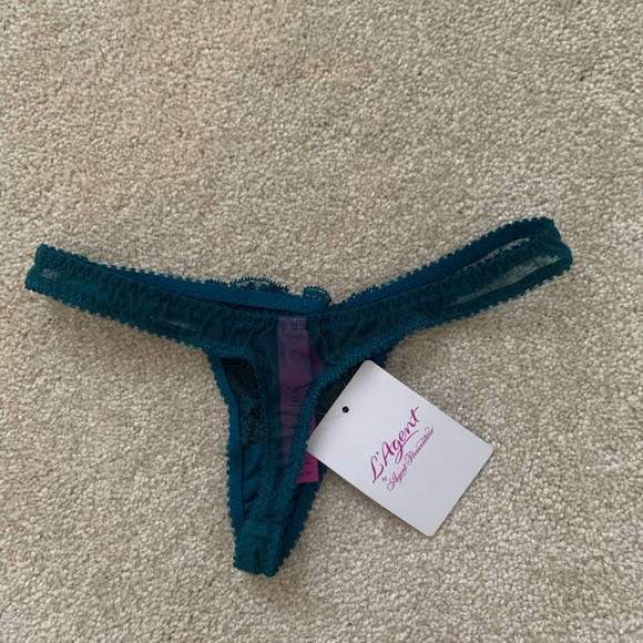 AGENT PROVOCATEUR Thongs - Picture 2 of 8